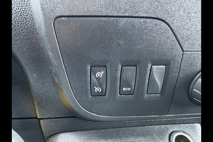 Renault Master 2.3 DCI E6 / L2H2 / IMPERIAAL / 2x SCHUIFDEUR / CAMERA / NAVI / AIRCO / CRUISE CONTROL