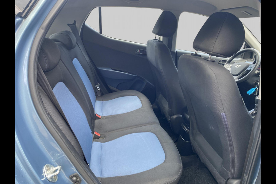 Hyundai i10 1.0i i-Motion Comfort Hyundai i10 1.0i i-Motion Comfort