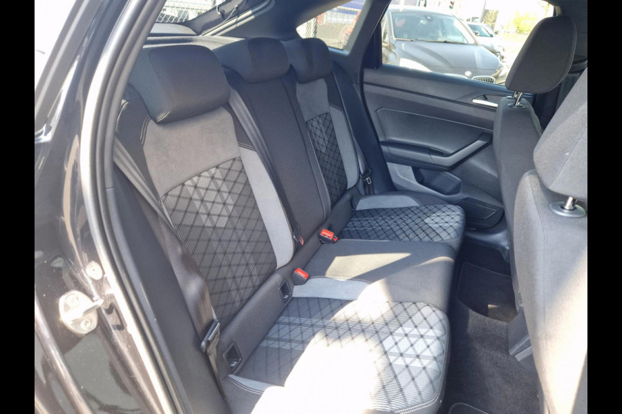 Volkswagen Taigo 1.5 TSI DSG 150Pk 2x R-Line /Virtual cockpit /Deal ond.
