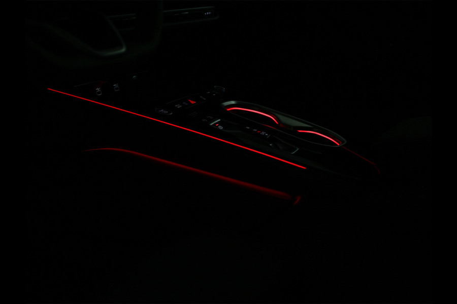 Audi A6 Avant 2.0 E-HYBRID QUATTRO S EDITION COMPETITION 270KW | S-SEATS | AMBIANCE VERLICHTING | LED-MATRIX | ADAPTIVE CRUISE | PANORAM