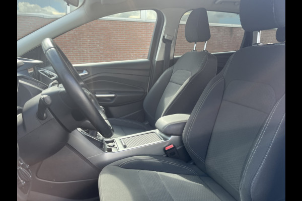 Ford Kuga 1.5 EcoB. Trend Ultimate *TREKHAAK*DEALERONDERHOUDEN* Ford Kuga 1.5 EcoB. Trend Ultimate *TREKHAAK*DEALERONDERHOUDEN*