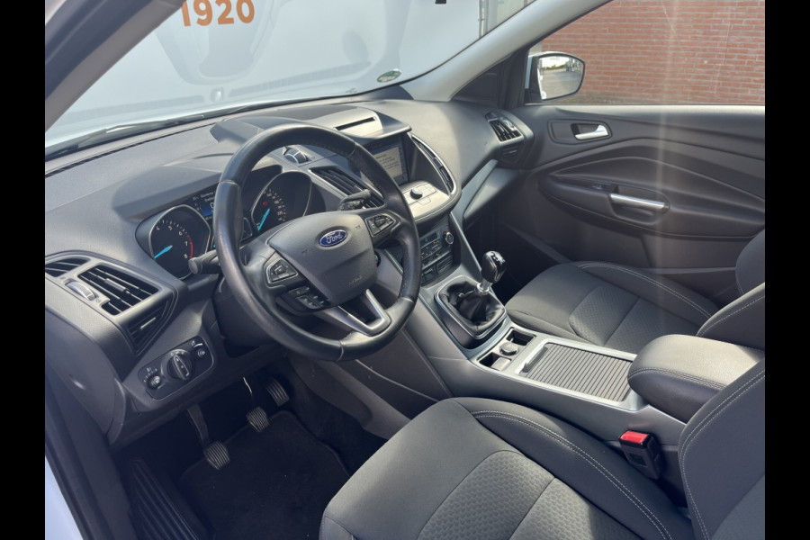 Ford Kuga 1.5 EcoB. Trend Ultimate *TREKHAAK*DEALERONDERHOUDEN* Ford Kuga 1.5 EcoB. Trend Ultimate *TREKHAAK*DEALERONDERHOUDEN*