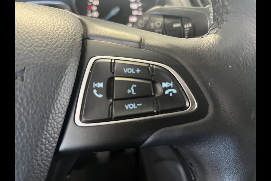 Ford Kuga 1.5 EcoB. Trend Ultimate *TREKHAAK*DEALERONDERHOUDEN* Ford Kuga 1.5 EcoB. Trend Ultimate *TREKHAAK*DEALERONDERHOUDEN*