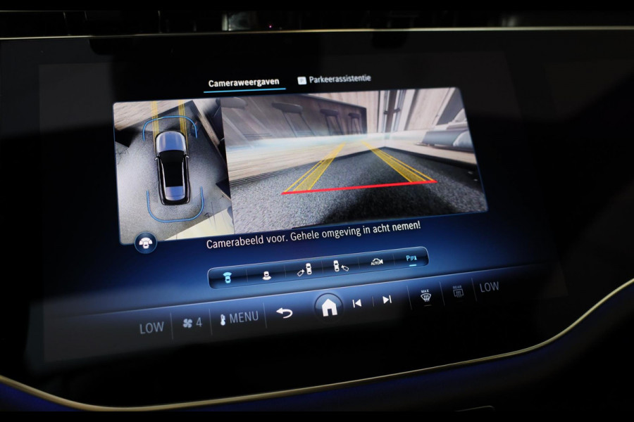 Mercedes-Benz E-Klasse Estate 300 e AMG 53 Look / HYPERSCREEN / Burmester / Acc / Lane Assist / 360 Camera / Pano / Trekhaak / 20