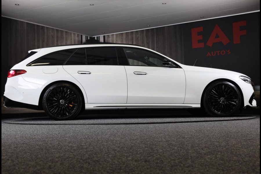 Mercedes-Benz E-Klasse Estate 300 e AMG 53 Look / HYPERSCREEN / Burmester / Acc / Lane Assist / 360 Camera / Pano / Trekhaak / 20