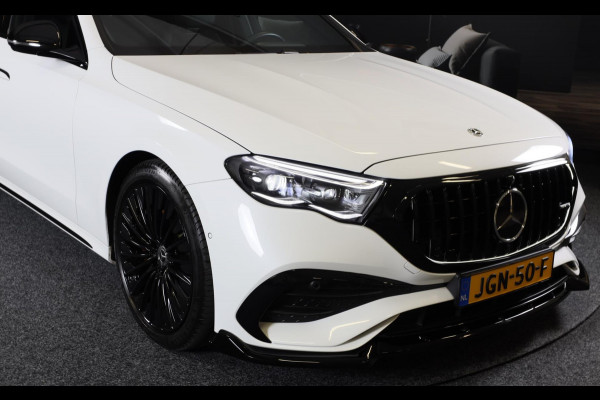 Mercedes-Benz E-Klasse Estate 300 e AMG 53 Look / HYPERSCREEN / Burmester / Acc / Lane Assist / 360 Camera / Pano / Trekhaak / 20