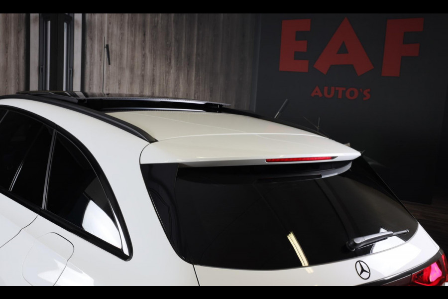 Mercedes-Benz E-Klasse Estate 300 e AMG 53 Look / HYPERSCREEN / Burmester / Acc / Lane Assist / 360 Camera / Pano / Trekhaak / 20