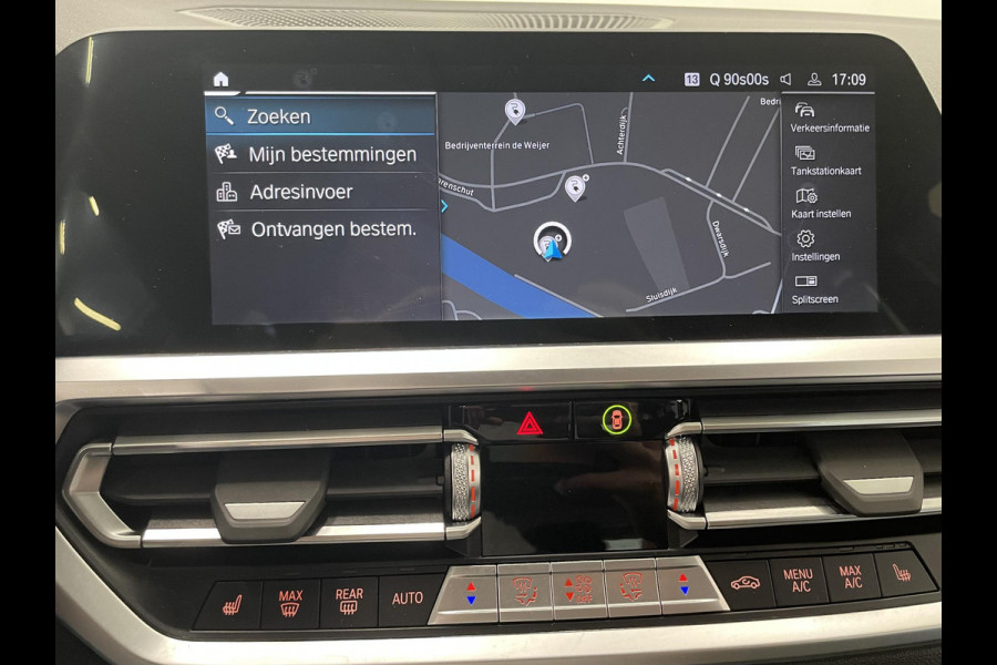 BMW 3 Serie Touring 330e Touring SportLine PHEV 292 PK AUT Navi Carplay Camera Achter PDC V+A Winterpack Sport Stoelen Active Protection Ambiance Licht