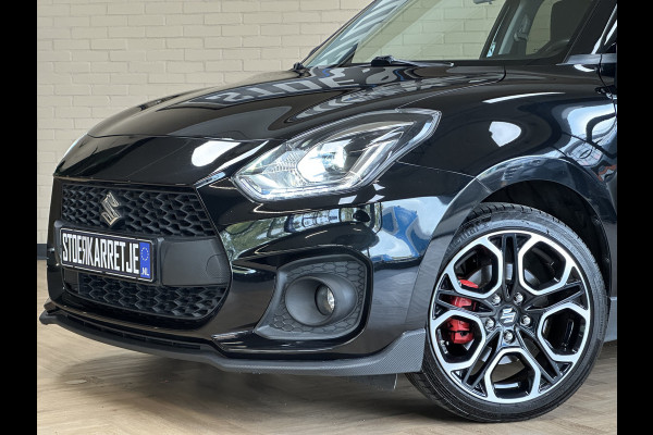 Suzuki Swift 1.4 140pk Sport | Navi | 17" | Carplay | Stoelverwarming | Camera | Volledig  elk jaar onderhouden