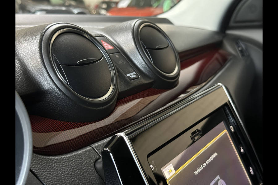 Suzuki Swift 1.4 140pk Sport | Navi | 17" | Carplay | Stoelverwarming | Camera | Volledig  elk jaar onderhouden