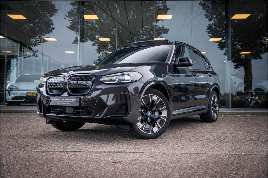 BMW iX3 High Executive 80 kWh ** Panodak ** Trekhaak ** 20inch **