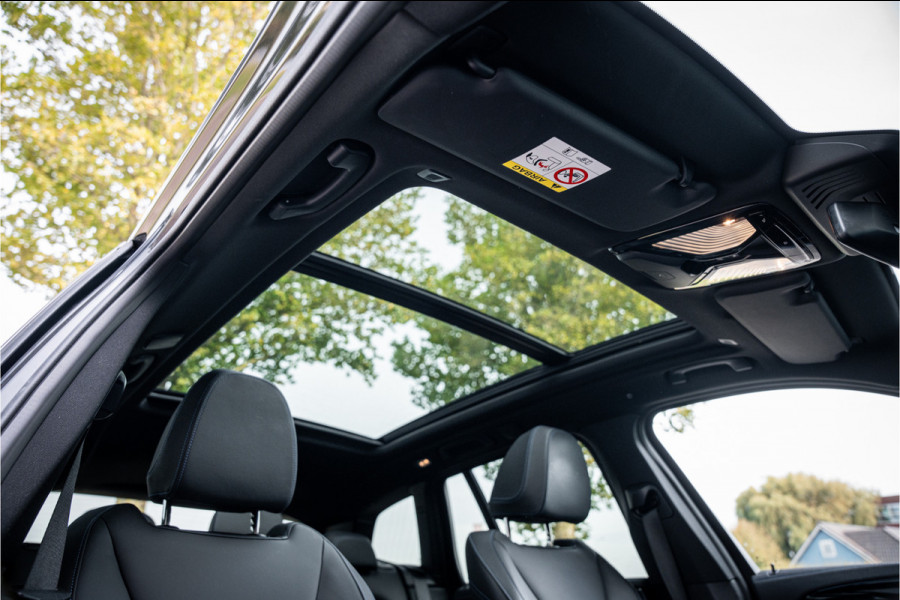 BMW iX3 High Executive 80 kWh ** Panodak ** Trekhaak ** 20inch **