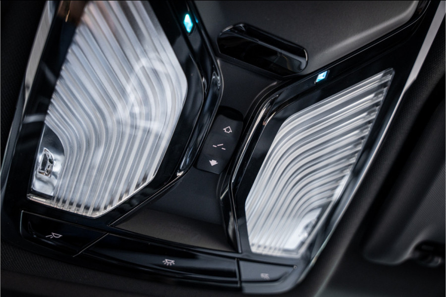 BMW iX3 High Executive 80 kWh ** Panodak ** Trekhaak ** 20inch **