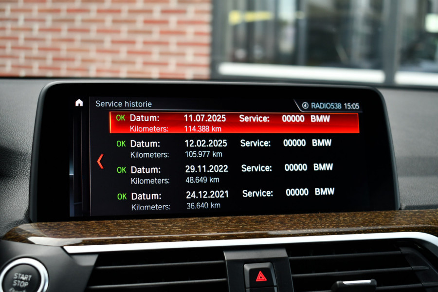 BMW X3 xDrive20i M-Sport Trekhaak HiFi Shadowline Gesture-control
