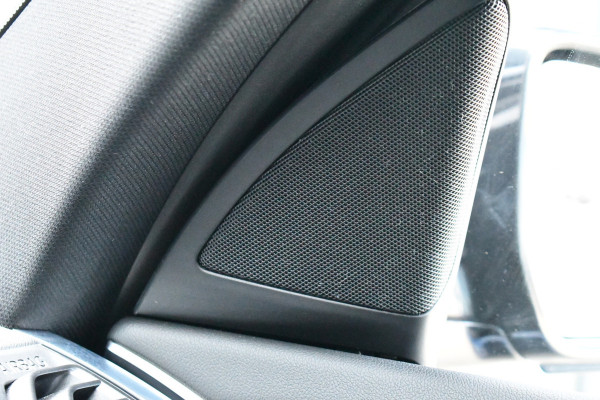 BMW X3 xDrive20i M-Sport Trekhaak HiFi Shadowline Gesture-control