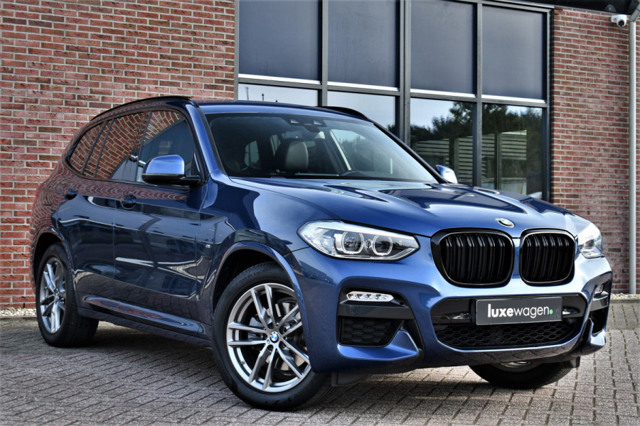 BMW X3 xDrive20i M-Sport Trekhaak HiFi Shadowline Gesture-control