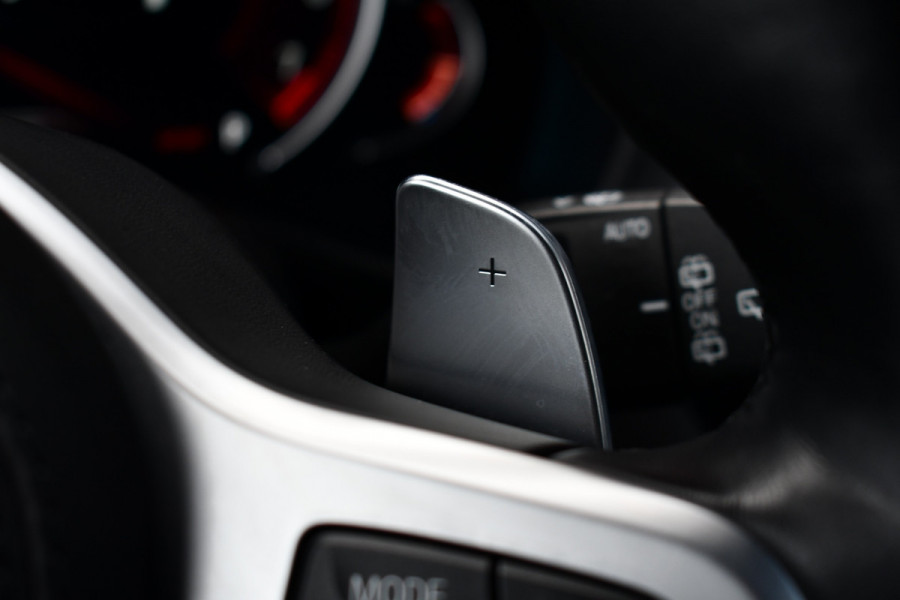 BMW X3 xDrive20i M-Sport Trekhaak HiFi Shadowline Gesture-control