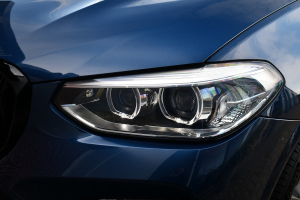BMW X3 xDrive20i M-Sport Trekhaak HiFi Shadowline Gesture-control