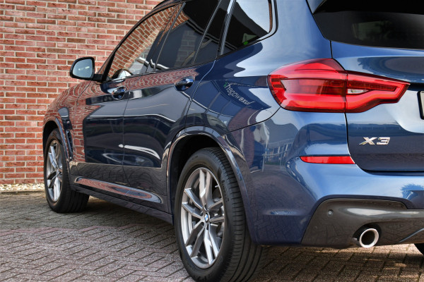 BMW X3 xDrive20i M-Sport Trekhaak HiFi Shadowline Gesture-control