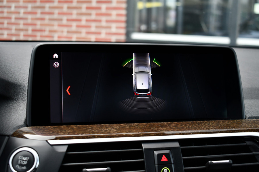 BMW X3 xDrive20i M-Sport Trekhaak HiFi Shadowline Gesture-control