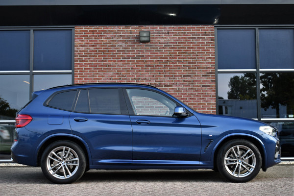 BMW X3 xDrive20i M-Sport Trekhaak HiFi Shadowline Gesture-control