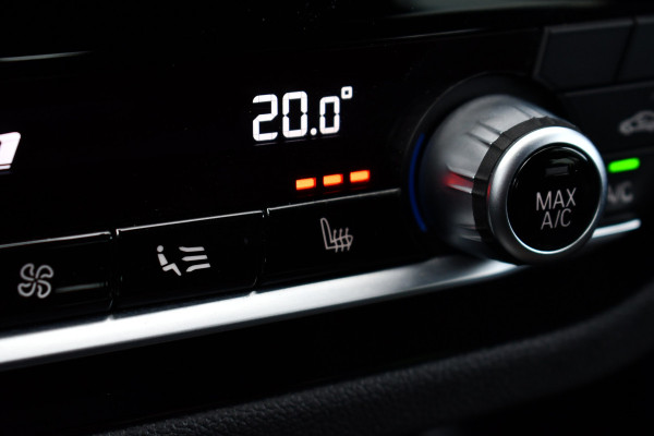 BMW X3 xDrive20i M-Sport Trekhaak HiFi Shadowline Gesture-control