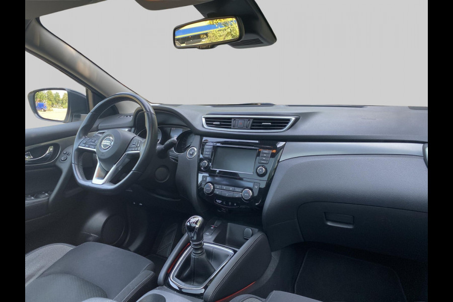 Nissan QASHQAI 1.3 DIG-T N-Connecta Nissan QASHQAI 1.3 DIG-T N-Connecta