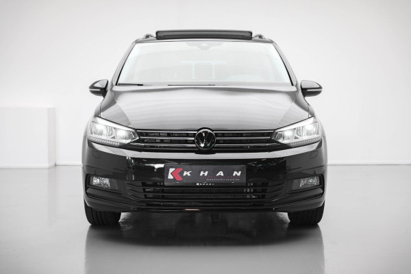Volkswagen Touran 1.5 TSI Business 7p |Pano|Virtual|Keyless|Dodehoek|ACC|Camera|