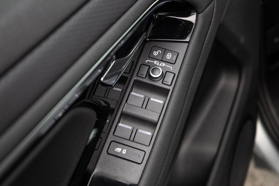 Land Rover Range Rover Evoque 1.5 P300e AWD S PLUG IN HYBRIDE / LEDER / ADAPTIVE CRUISE / CARPLAY