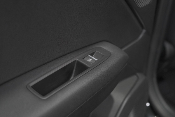 Renault Captur Mild Hybrid 160 EDC Techno | Pack Winter | Camera | Adaptieve Cruise Control | Apple Carplay