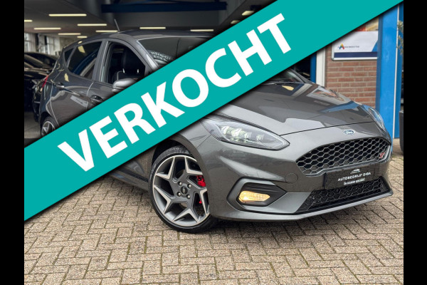 Ford Fiesta 1.5 EcoBoost ST-3 2019 Grijs NAVI NAP 200 PK!