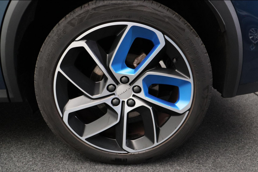 Lynk & Co 01 1.5 261PK Plug-in Hybrid *trekhaak* /Pano/dak Apple/Carplay Adaptive/Cruise