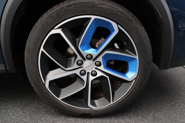 Lynk & Co 01 1.5 261PK Plug-in Hybrid *trekhaak* /Pano/dak Apple/Carplay Adaptive/Cruise