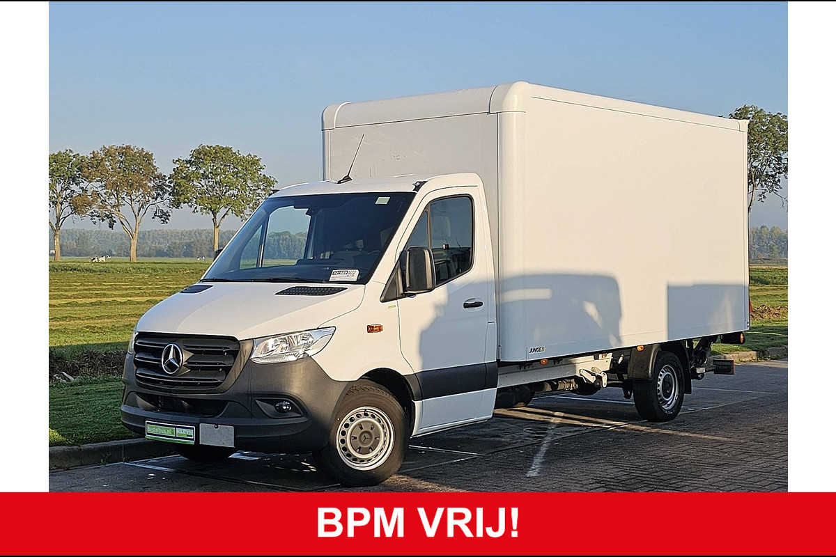 Mercedes-Benz Sprinter 317 1.9 CDI L3 Bakwagen Laadklep Airco Camera Navi Mbux Euro6 170 PK!