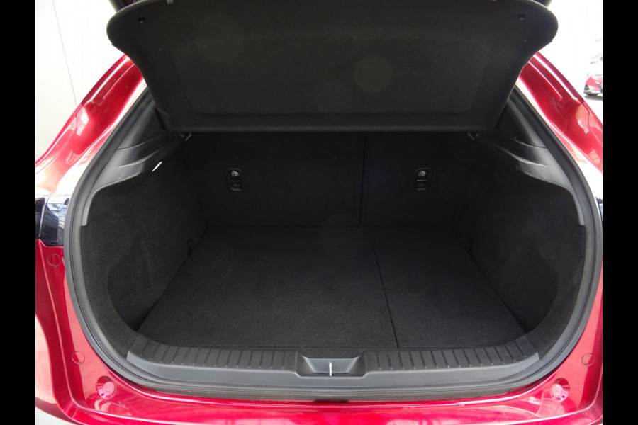 Mazda CX-30 2.0 e-SkyActiv-X M Hybrid Luxury * LAGE KM * LEER * HEAD-UP !!