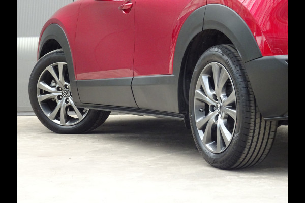 Mazda CX-30 2.0 e-SkyActiv-X M Hybrid Luxury * LAGE KM * LEER * HEAD-UP !!