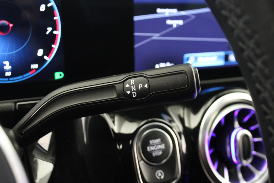Mercedes-Benz B-Klasse 200 Business Solution Plus |Stoelverwarming|Camera|Navi|