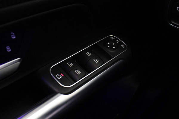 Mercedes-Benz B-Klasse 200 Business Solution Plus |Stoelverwarming|Camera|Navi|