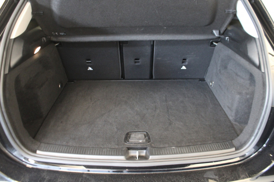 Mercedes-Benz B-Klasse 200 Business Solution Plus |Stoelverwarming|Camera|Navi|
