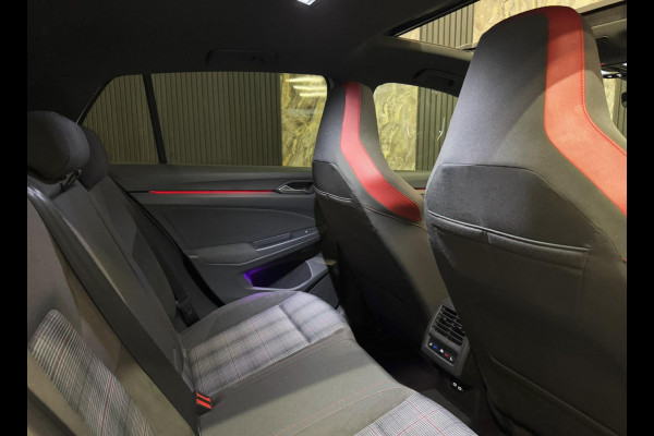 Volkswagen Golf 2.0 TSI GTI|PANO|IQ|HEAD UP|HK|BOMVOL Volkswagen Golf 2.0 TSI GTI|PANO|IQ|HEAD UP|HK|BOMVOL