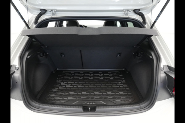 Volkswagen Polo 1.0 TSI 95 5MT R-Line Edition Telefoon draadloos oplaadbaar (Wireless Charging)