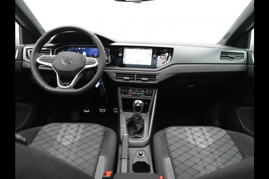 Volkswagen Polo 1.0 TSI 95 5MT R-Line Edition Telefoon draadloos oplaadbaar (Wireless Charging)