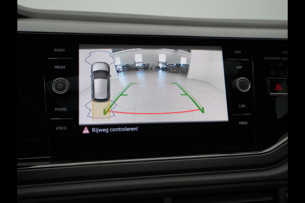 Volkswagen Polo 1.0 TSI 95 5MT R-Line Edition Telefoon draadloos oplaadbaar (Wireless Charging)