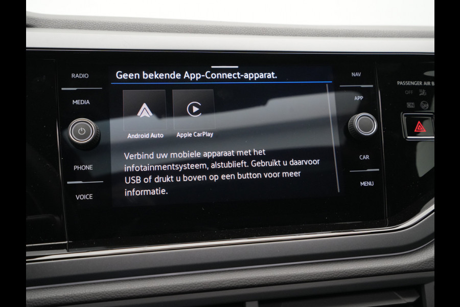 Volkswagen Polo 1.0 TSI 95 5MT R-Line Edition Telefoon draadloos oplaadbaar (Wireless Charging)