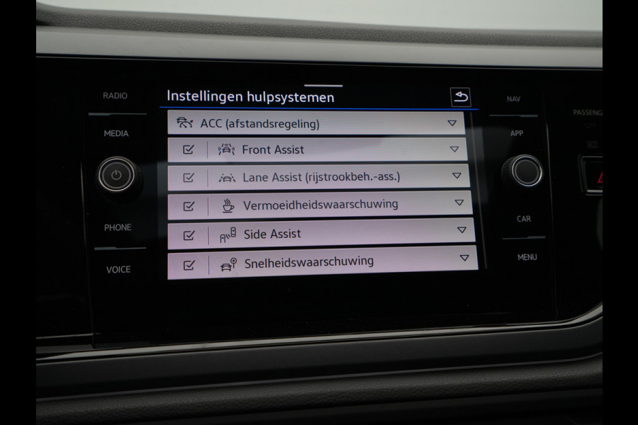Volkswagen Polo 1.0 TSI 95 5MT R-Line Edition Telefoon draadloos oplaadbaar (Wireless Charging)