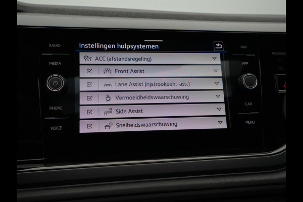 Volkswagen Polo 1.0 TSI 95 5MT R-Line Edition Telefoon draadloos oplaadbaar (Wireless Charging)