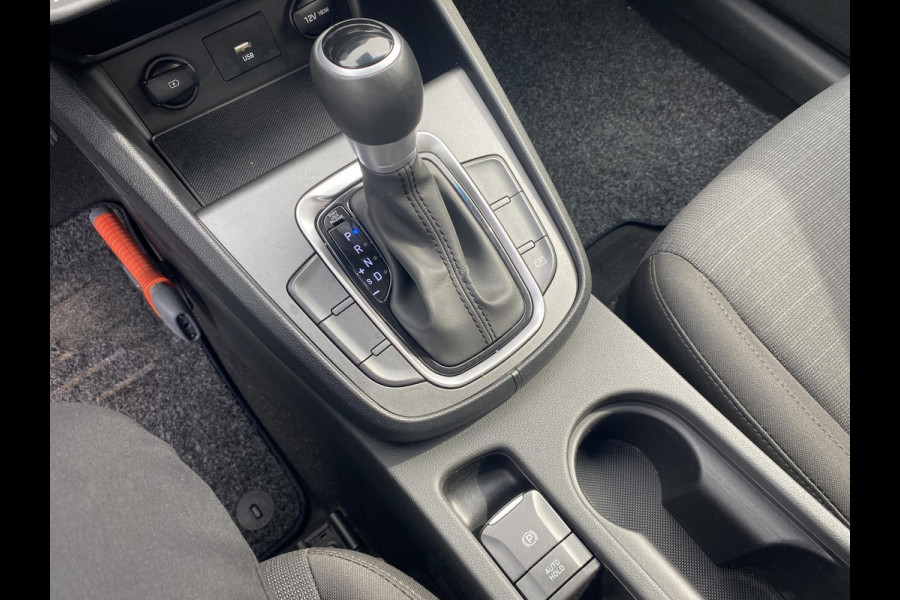 Hyundai Kona 1.6 GDI HEV Fashion | navigatie | head-up display | adaptive cruise | blind-spot Hyundai Kona 1.6 GDI HEV Fashion | navigatie | head-up display | adaptive cruise | blind-spot