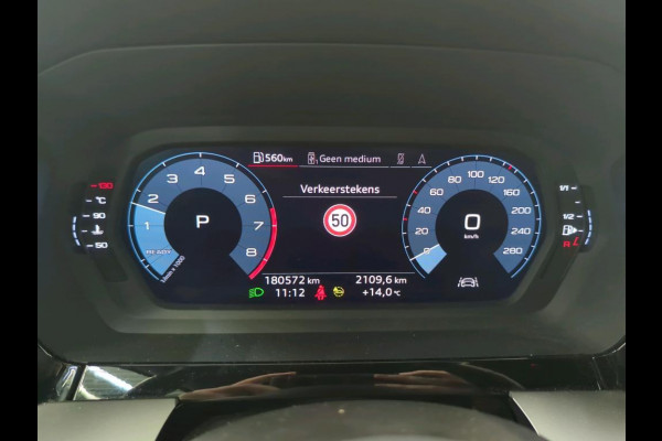Audi A3 Limousine 30 TFSI S edition | Navi | Virtual | Stoel Verwarming |