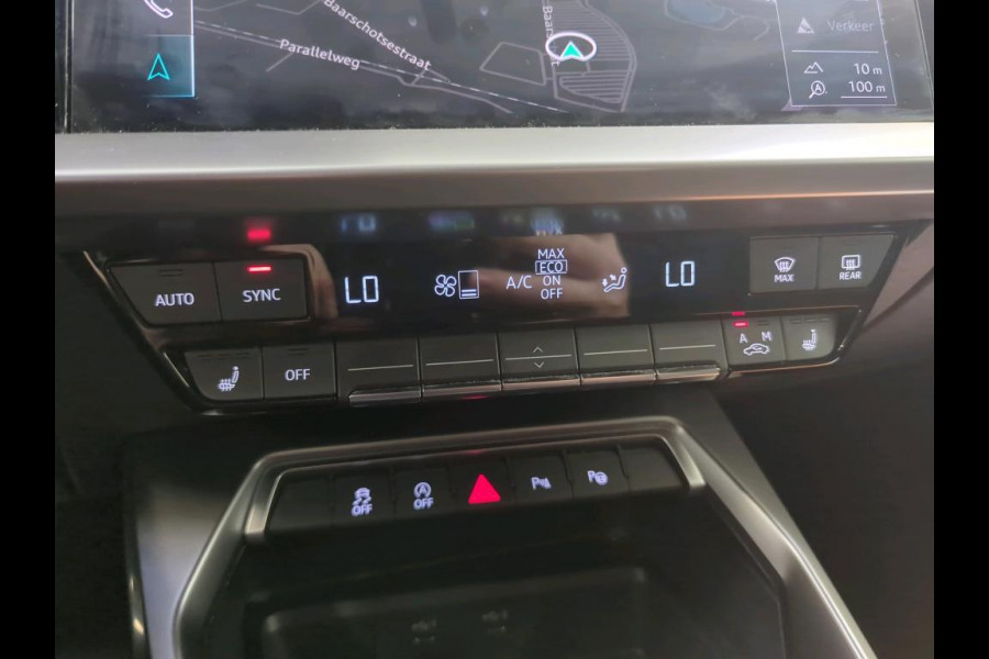 Audi A3 Limousine 30 TFSI S edition | Navi | Virtual | Stoel Verwarming |