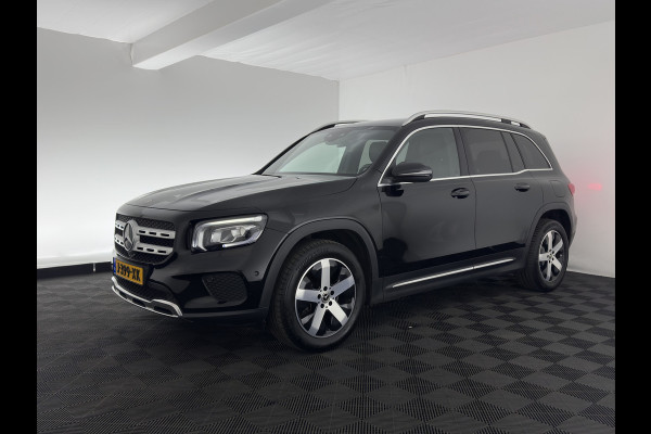Mercedes-Benz Glb 180 d Business Solution Luxury [ 7-Pers. ] (INCL-BTW) Aut. *LUXURY-LEATHER | FULL-LED | AMBIENT-LIGHT | WIDESCREEN-DIGI-COCKPIT | HEATED-COMFORTSEATS | CAMERA | DAB+ | NAVI-FULLMAP | ECC | MEMORY-PACK | PDC | CRUISE | PRIVACY-GLASS |